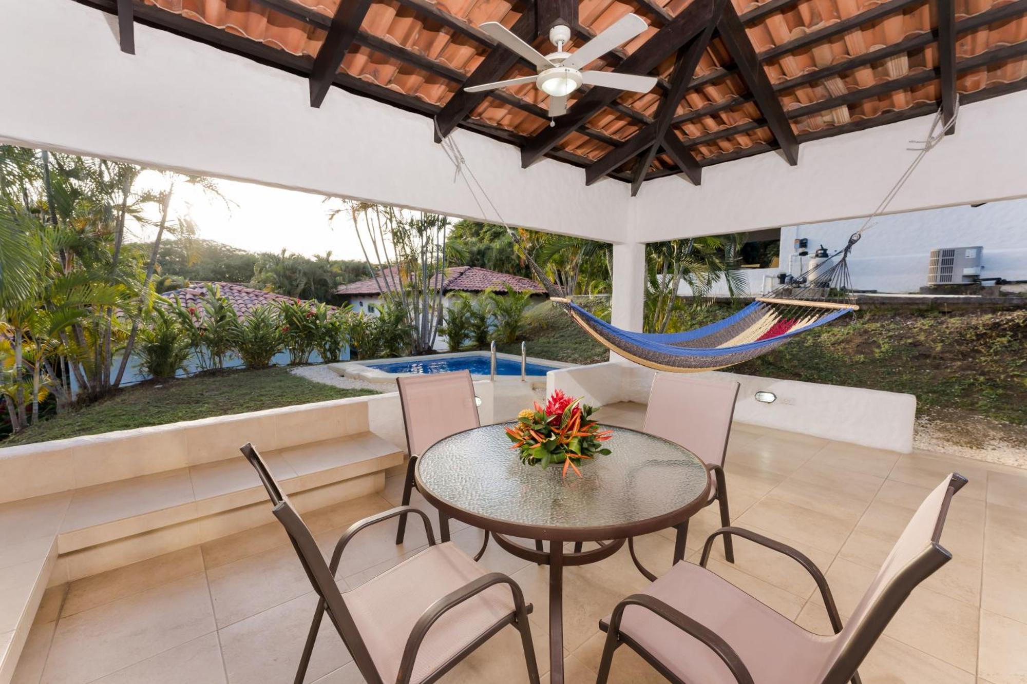 Villas Sol Beach Resort Playa Hermosa  Pokoj fotografie